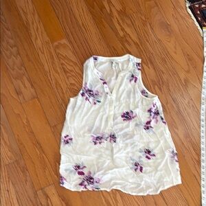 Joie White Sleeveless Ruched Blouse with Mandarin Collar